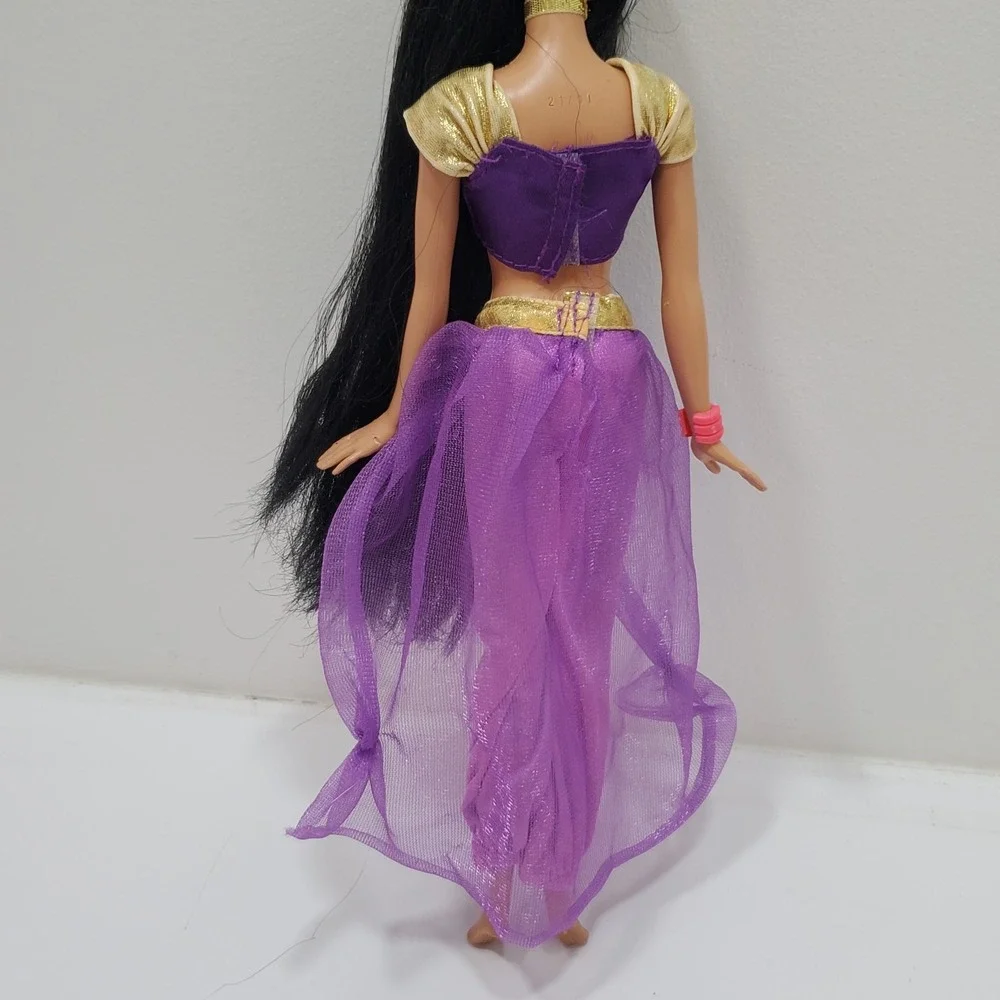 2010‎ 7 Doll Ultimate Disney Princess Collection (Jasmine Doll Only) W/ Outfit